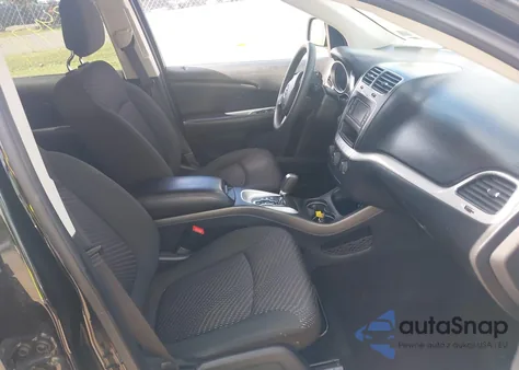 2019 Dodge Journey Se z USA, uszkodzony, nr VIN 3C4PDCBB8KT845509